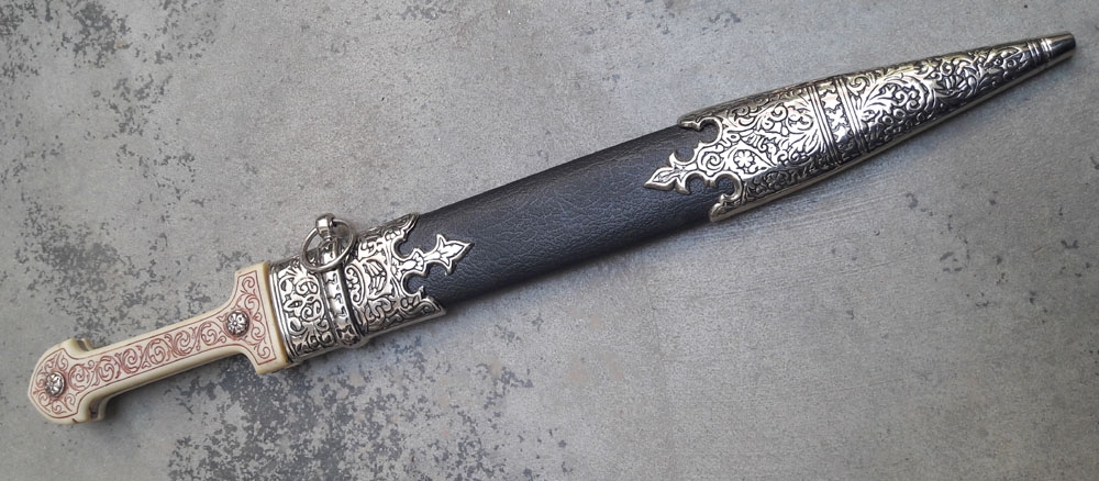 Fantasy Spanish Knife image 4