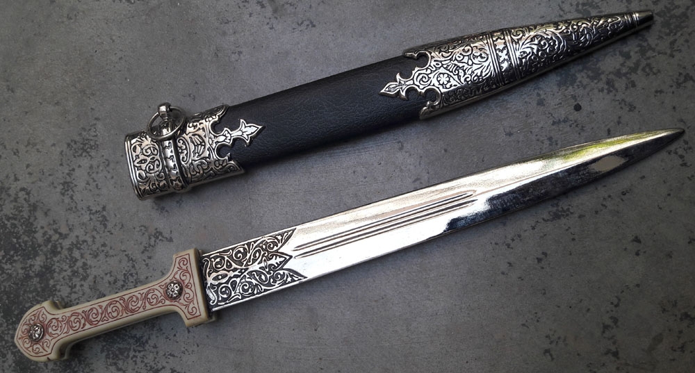 Fantasy Spanish Knife image 3