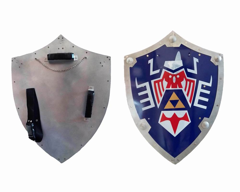 Majora Mask Link Triforce Hylian Shield image 3