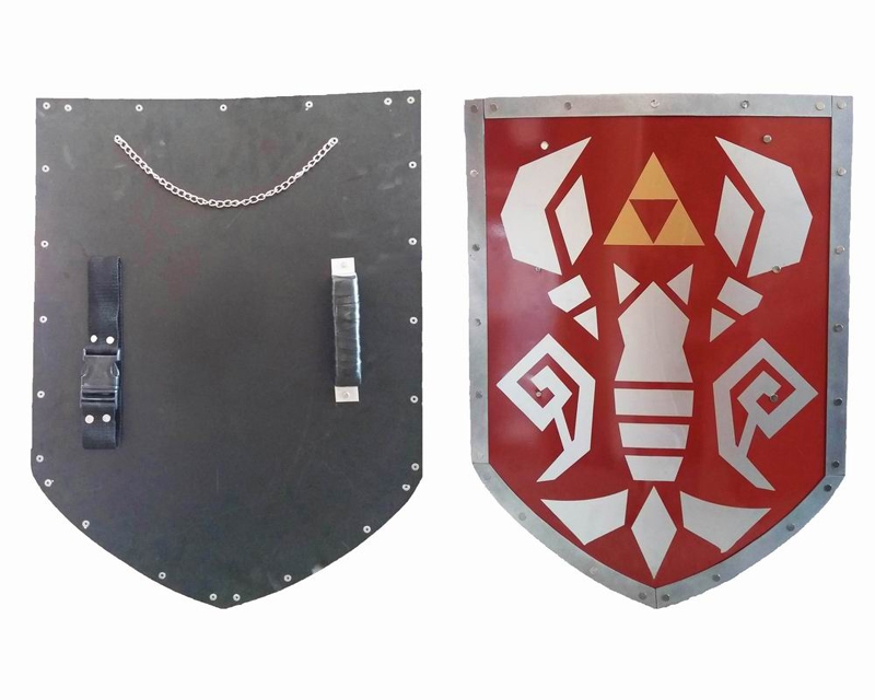 Link Phantom Hourglass Steel Shield of Antiquity Triforce  image 3