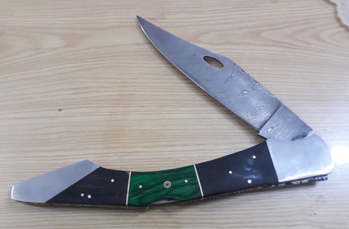 20 Inches Folding Knife Damascus Blade image 2