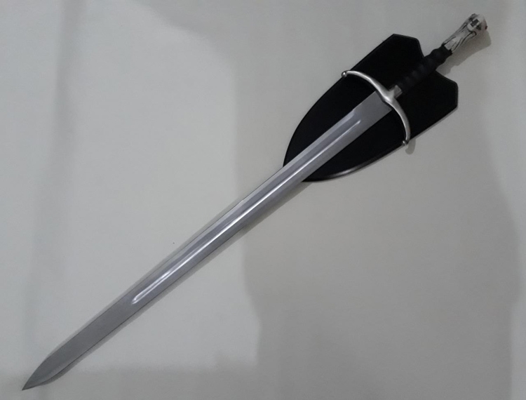 Dire Wolf Knight Watch White Claw Sword image 8