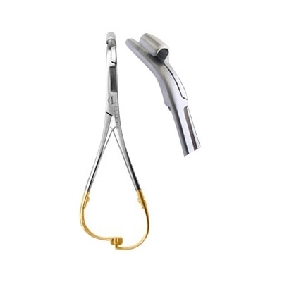 Mathieu Needle Holder With Scissor & Release