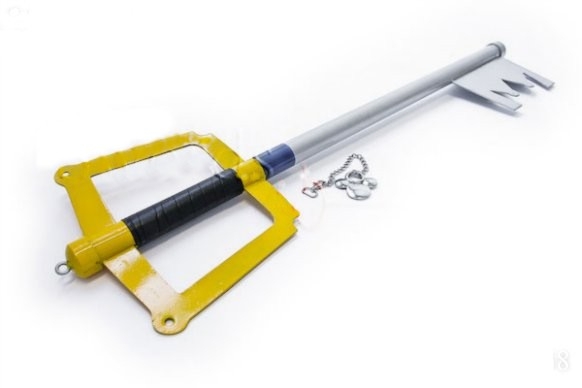 Kingdom Hearts Sora Key Blade image 3
