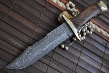 DAMASCUS CUSTOM MADE CAMMANDO KNIFE - AN ART