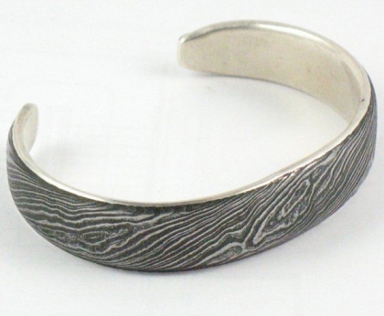 Handmade Damascus Steel Thin Bracelet