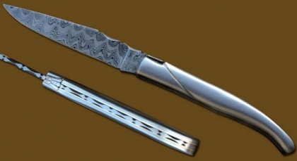 Damascus Steel Laguiole Knife Single Blade Steel Handle
