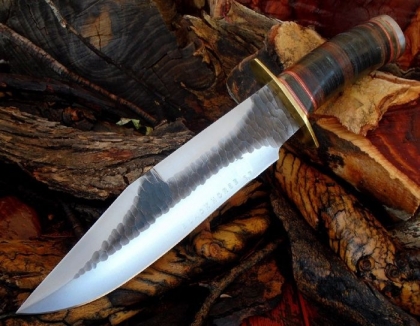 Hammered Carbon Steel Bowie Knife