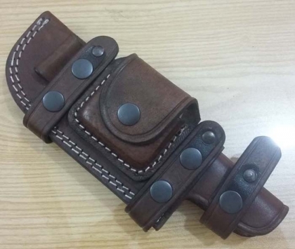 Knife Leather Tracker