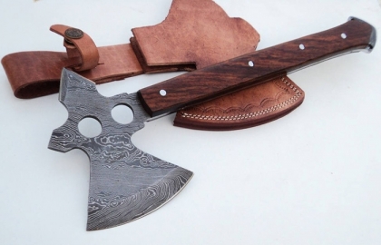 FULL TANG CUSTOM MADE DAMASCUS STEEL THROWING AXE