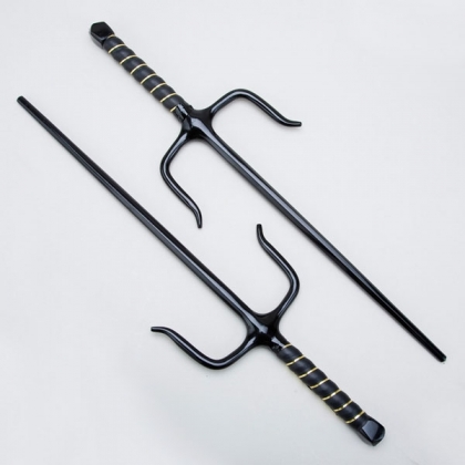 Metal Octagonal Black Sai