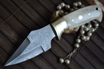 Custom made Damascus hunter Knife Bone handle