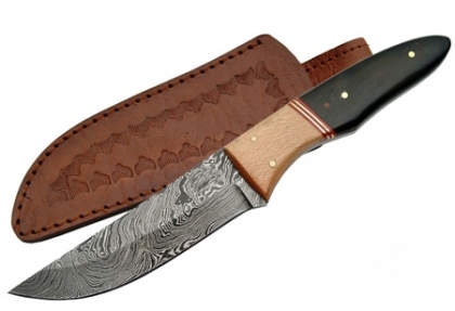 DAMASCUS HUNTING KNIFE HORN HANDLE