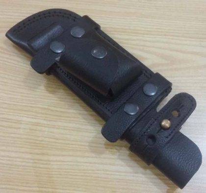 Knife Leather Tracker