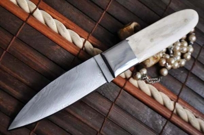 Handmade Damascus Hunting Knife- Camel Bone handle