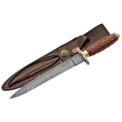 Damascus Hunting Knife Wood Handle