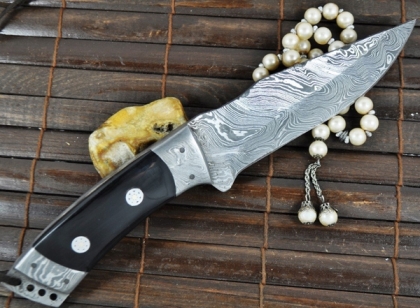 Damascus forged Bowie knife