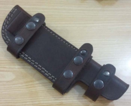 Knife Leather Tracker