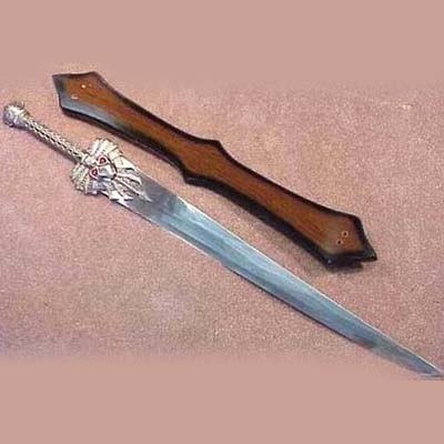 Final Fantasy - X-2 Paine Skull Sword of Darkness image 3