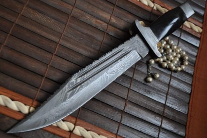 Custom Made Damascus Hunting Bowie Knife Horn Handle